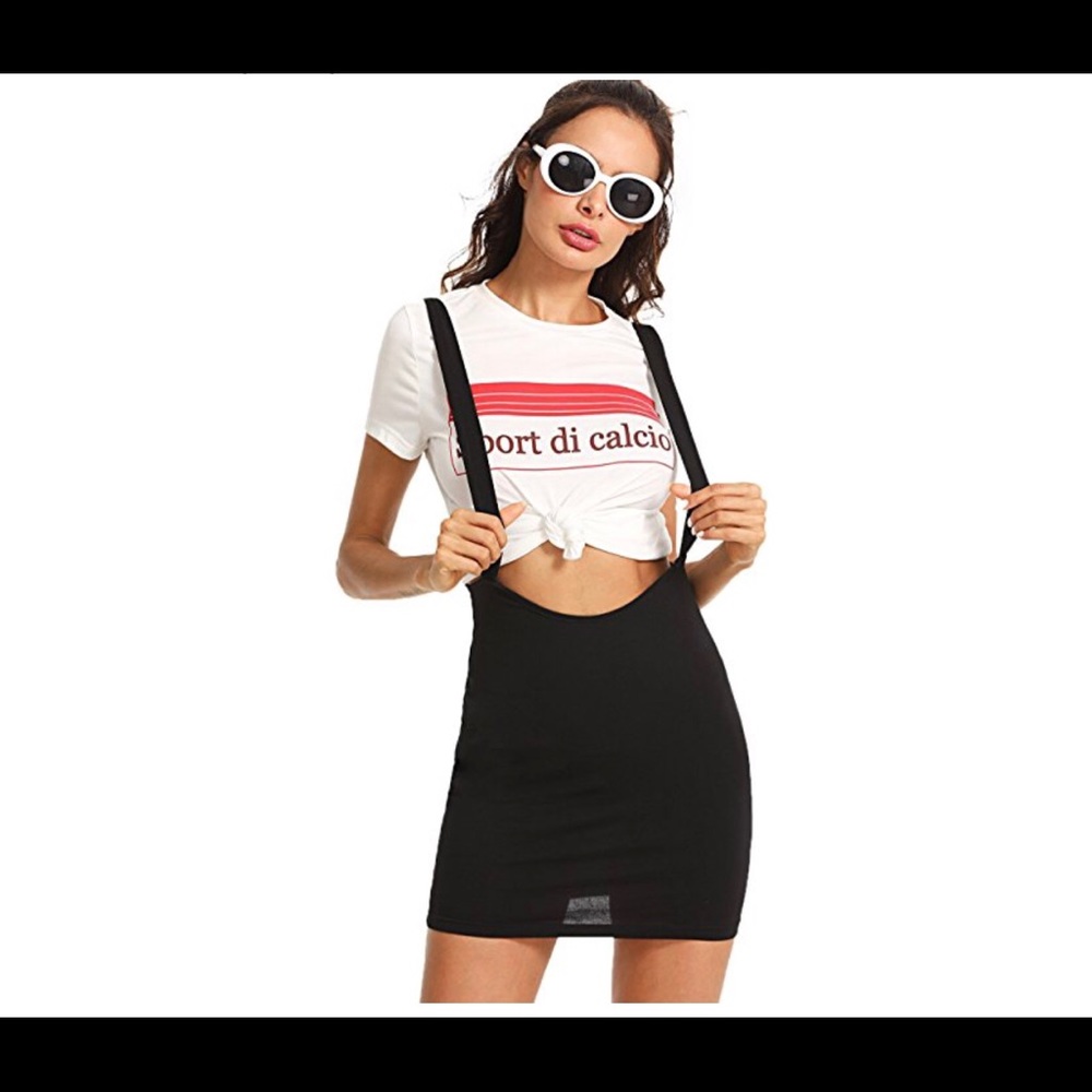 Black suspender skirt